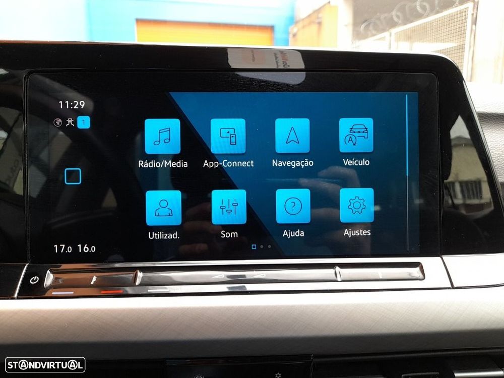 VW Golf Variant 2.0 TDi Conceptline - 24