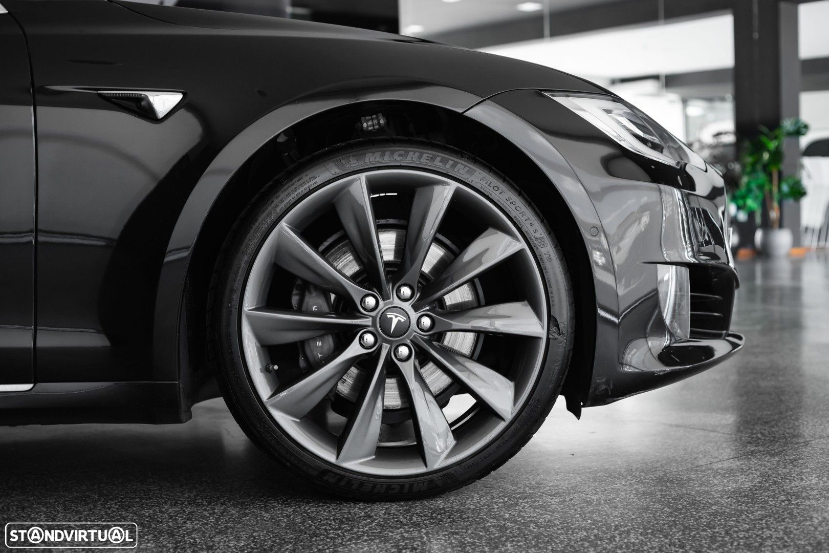 Tesla Model S 75 - 9