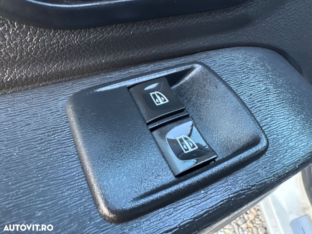 Dacia Lodgy Blue dCi 115 Comfort - 17