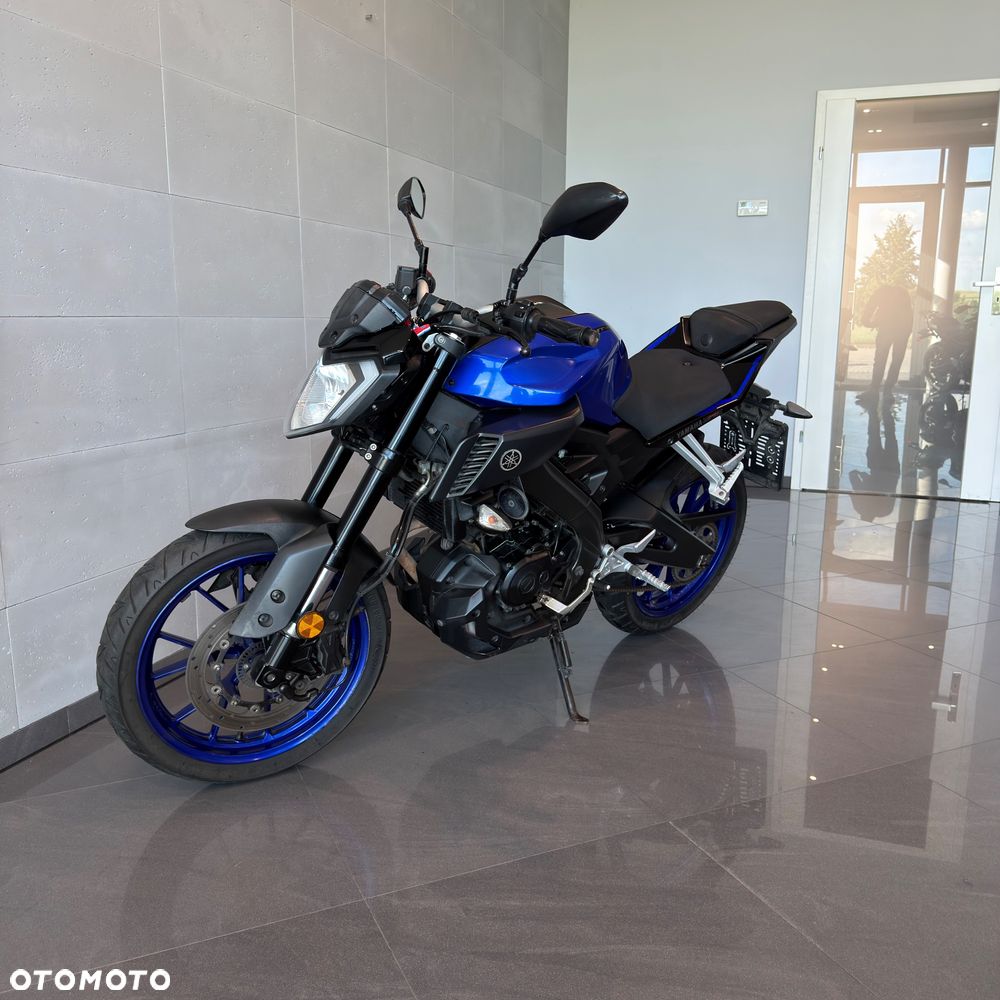 Yamaha MT - 6