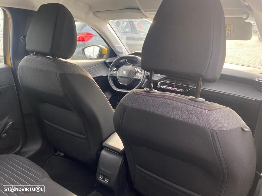 Peugeot e-208 50 kWh Active - 11