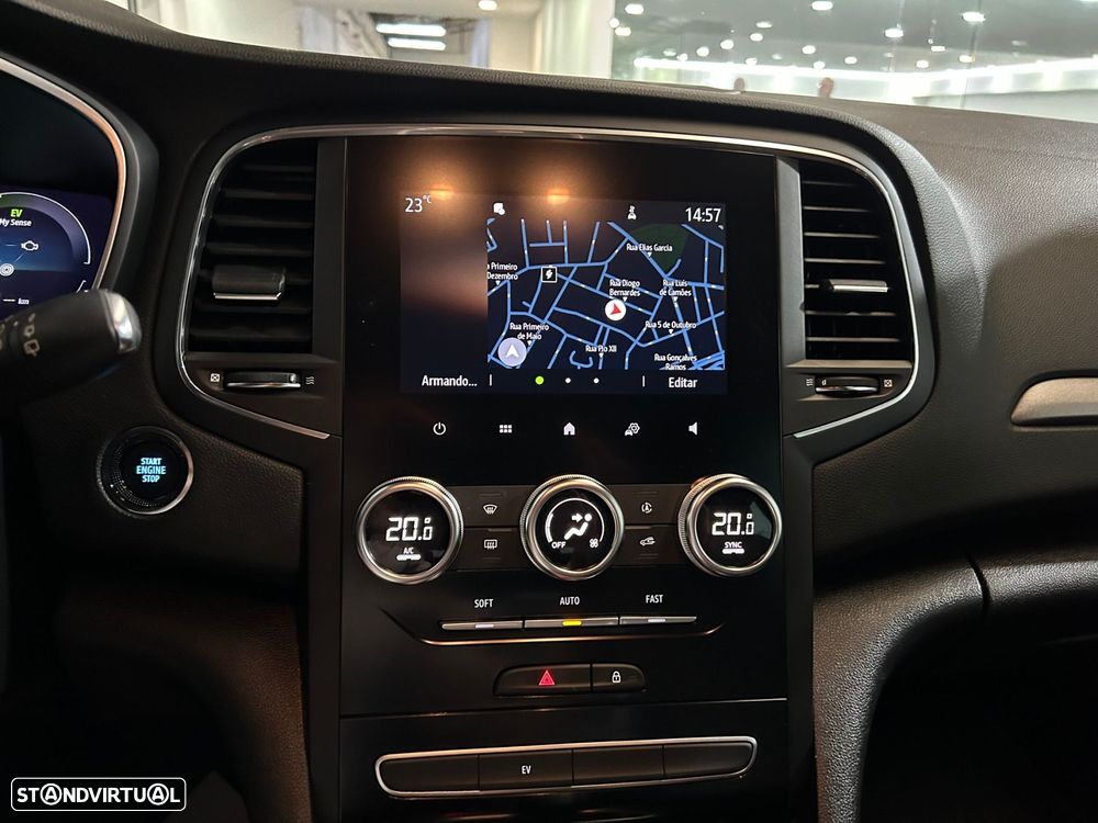 Renault Mégane Sport Tourer 1.6 E-Tech Plug-In Limited - 24
