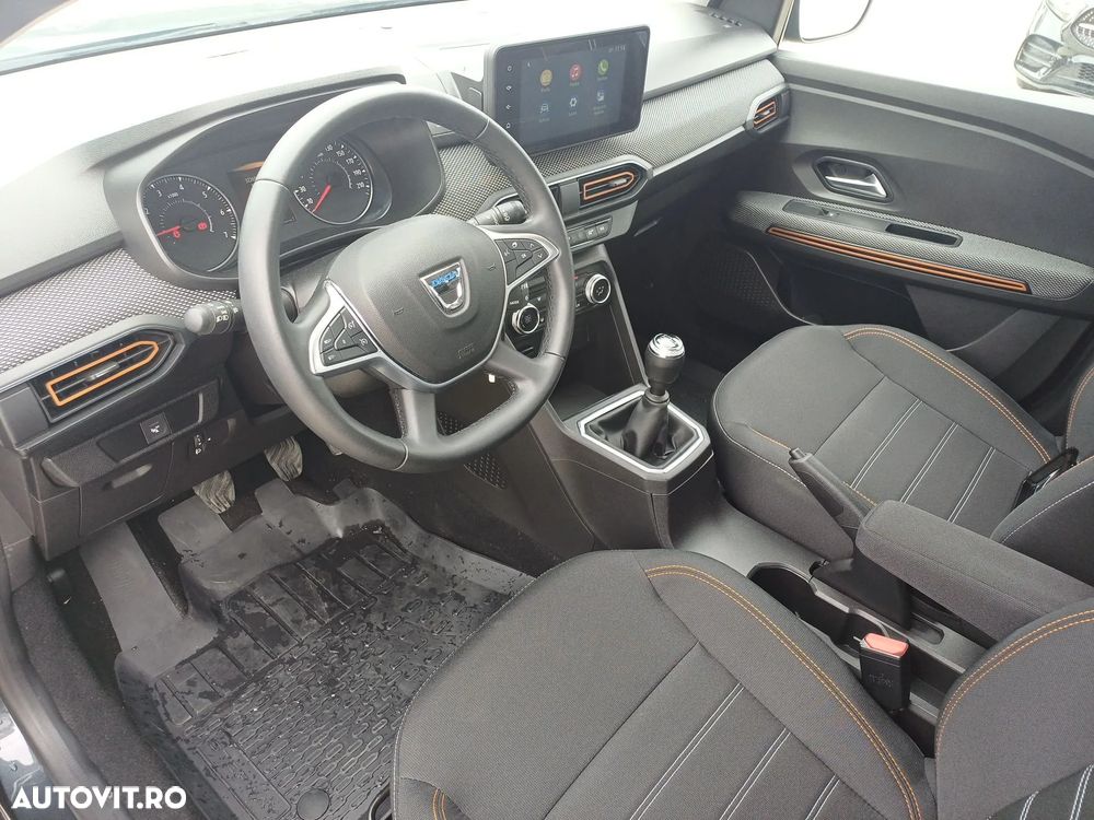 Dacia Sandero Stepway - 12