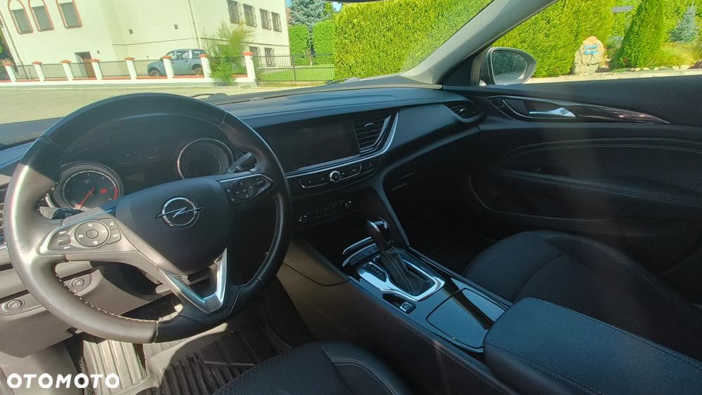 Opel Insignia - 20