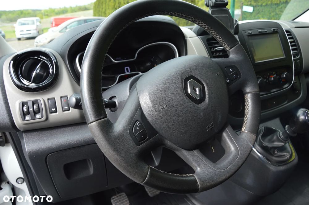 Renault Trafic - 30