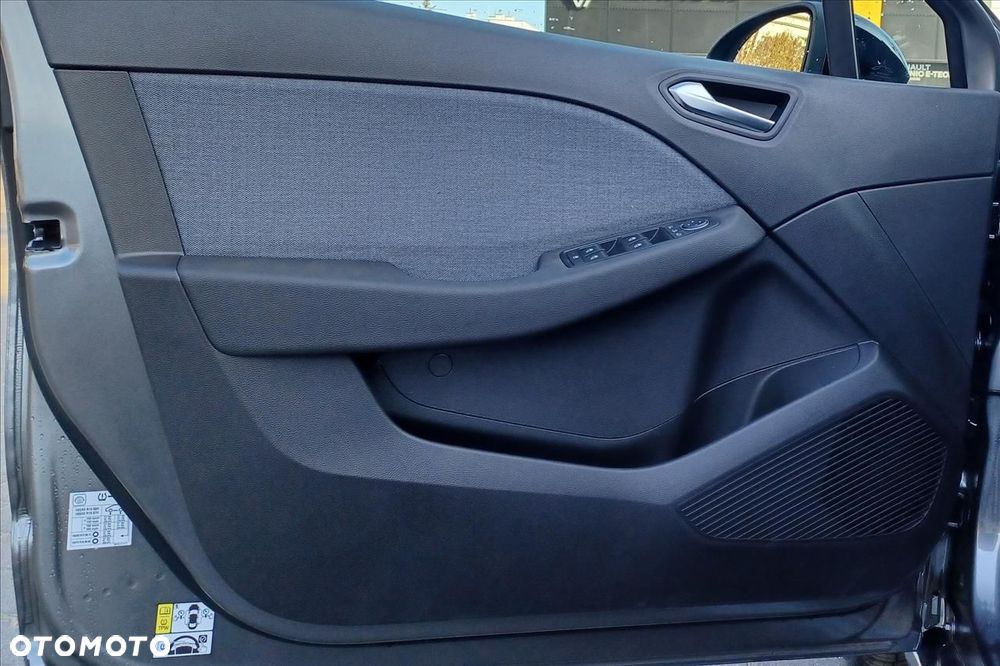 Renault Clio 1.0 TCe Techno - 3