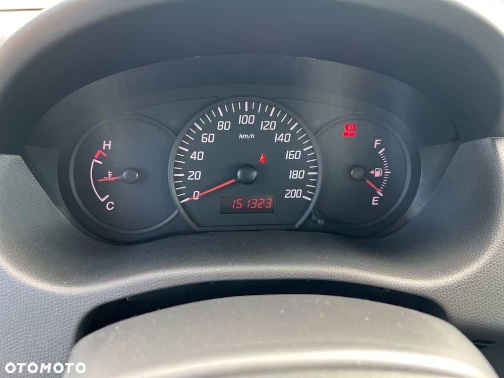 Suzuki Swift 1.3 Club - 25
