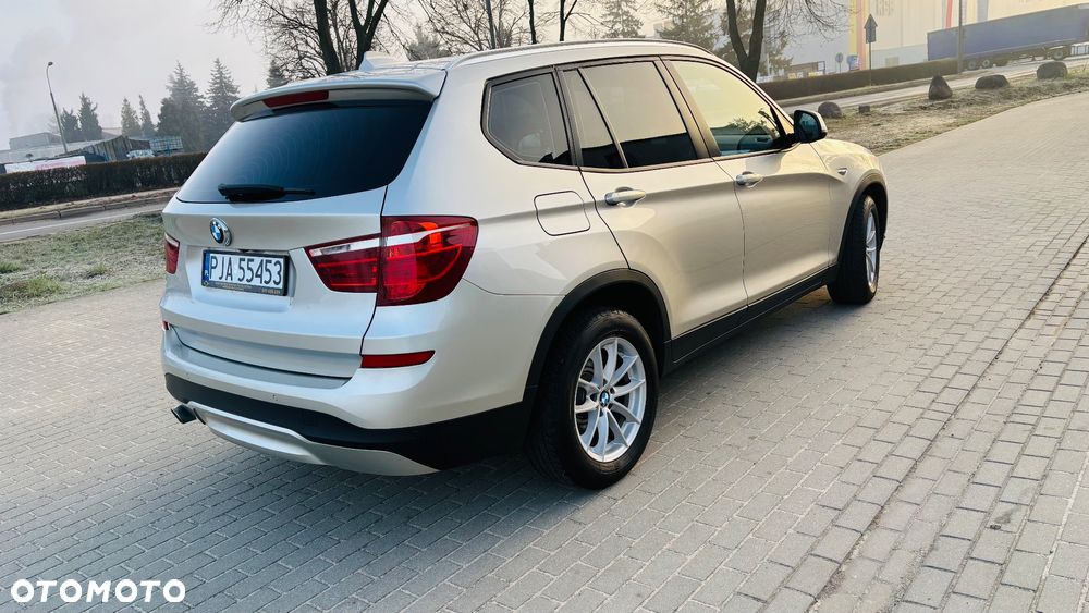 BMW X3 xDrive20d - 13