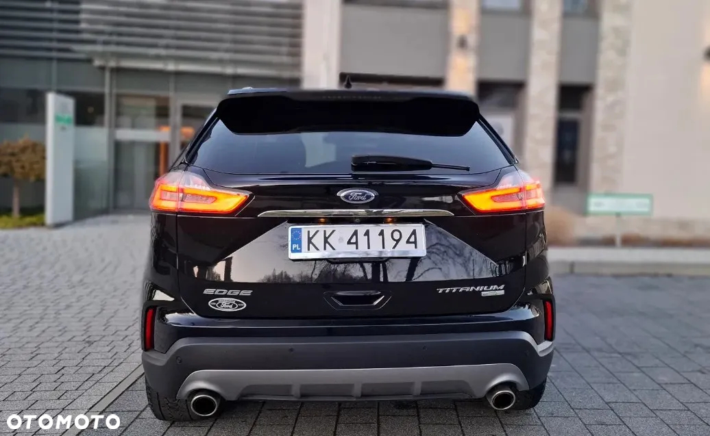 Ford Edge - 4