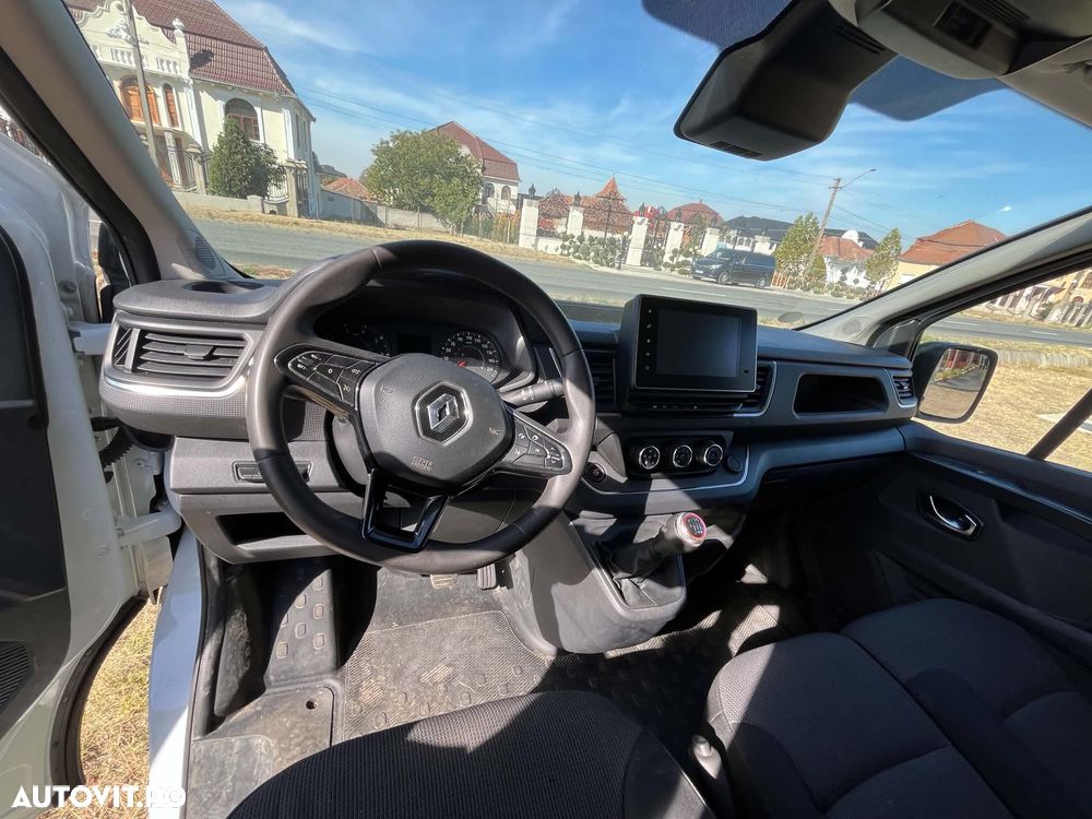 Renault TRAFIC - model lung - 8