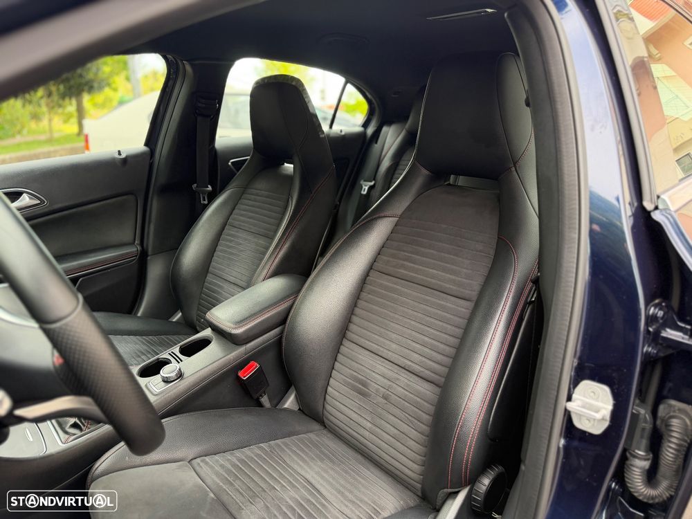 Mercedes-Benz A 180 d AMG Line - 10