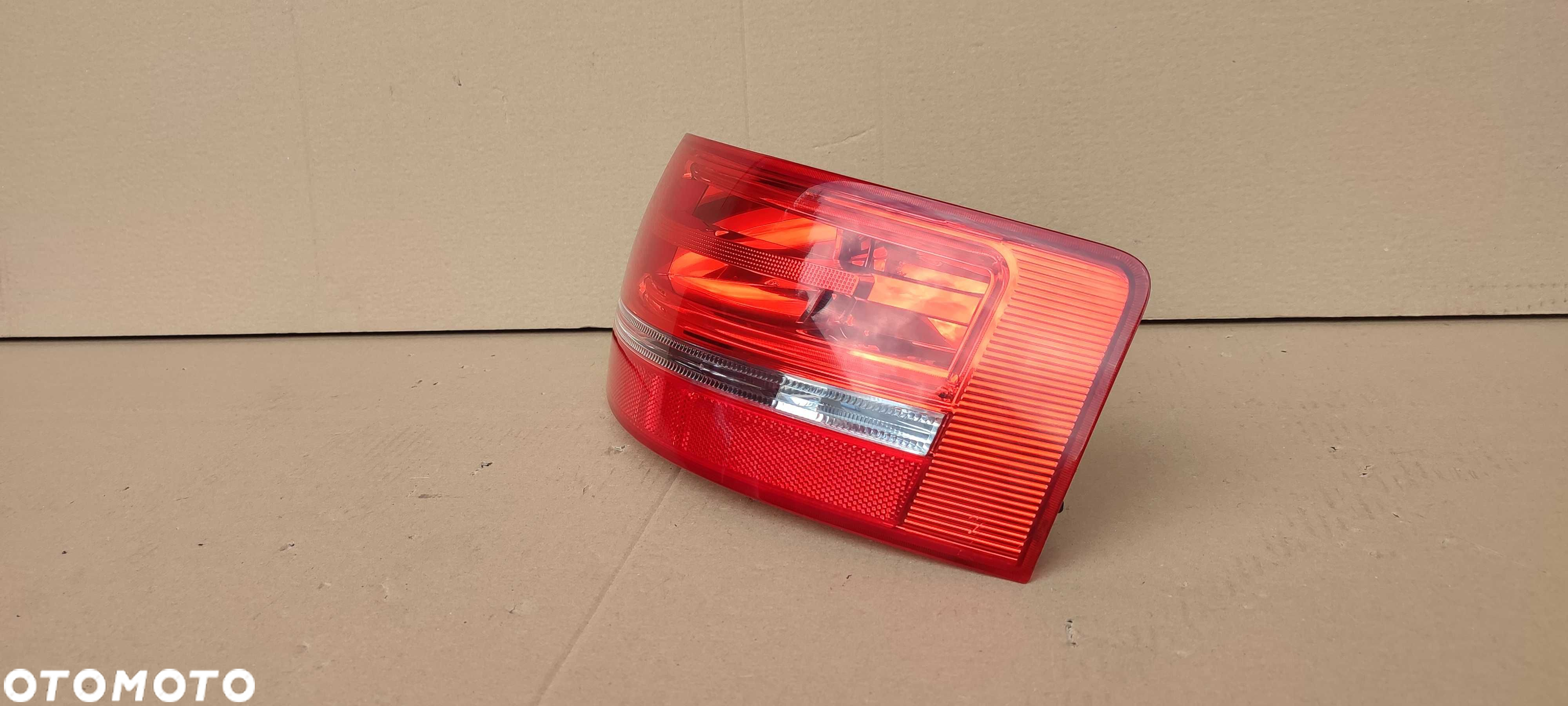AUDI A3 8P 8P7 cabrio lampa prawa tył tylna w błotnik idealna oryg EU - 3