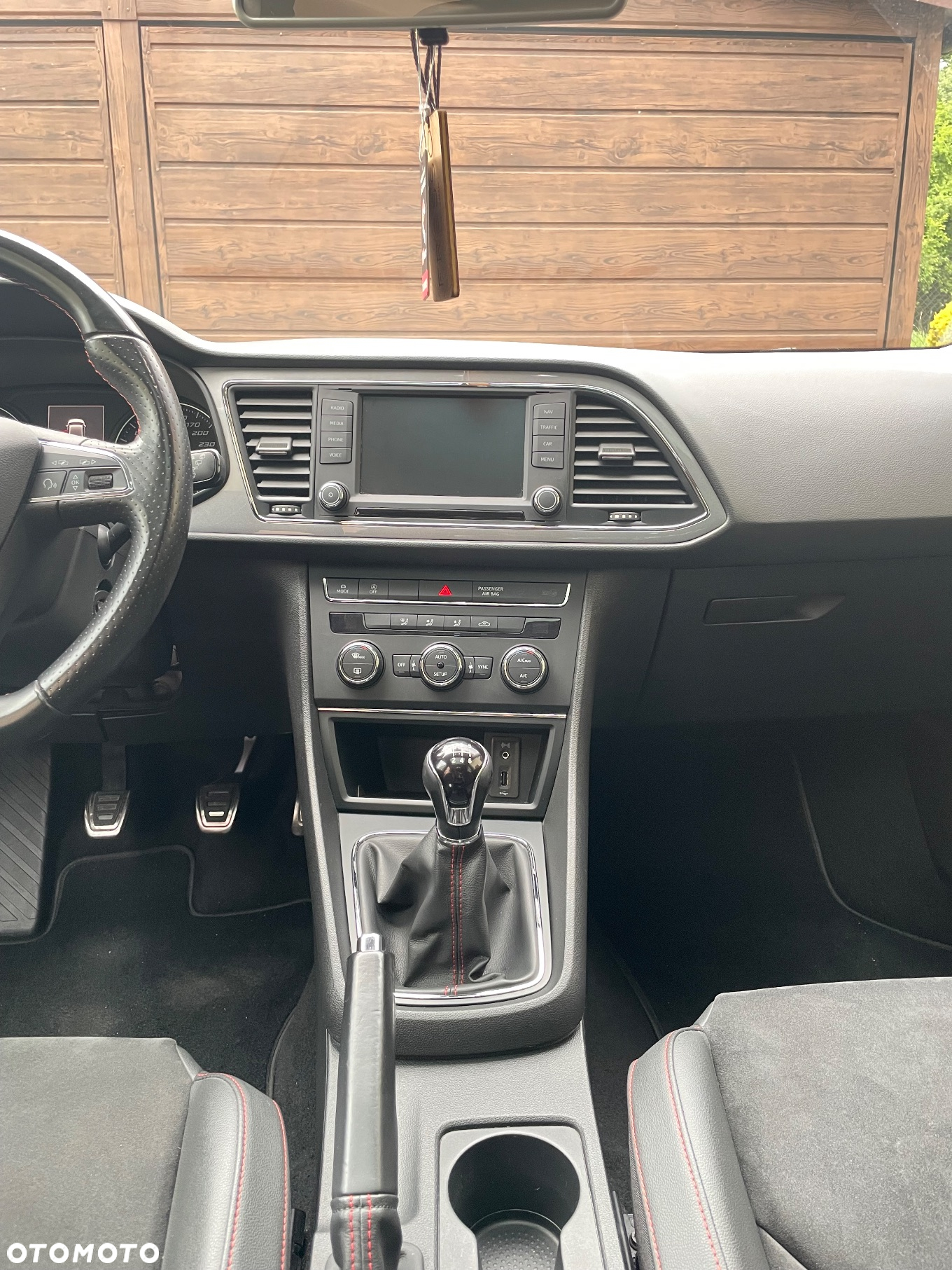 Seat Leon 2.0 TDI FR Black S&S - 18