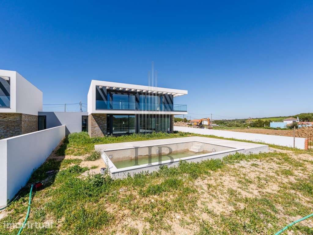 Moradia T4 de Luxo com Piscina e Jardim | Gouveia | Sintra - Grande imagem: 5/60