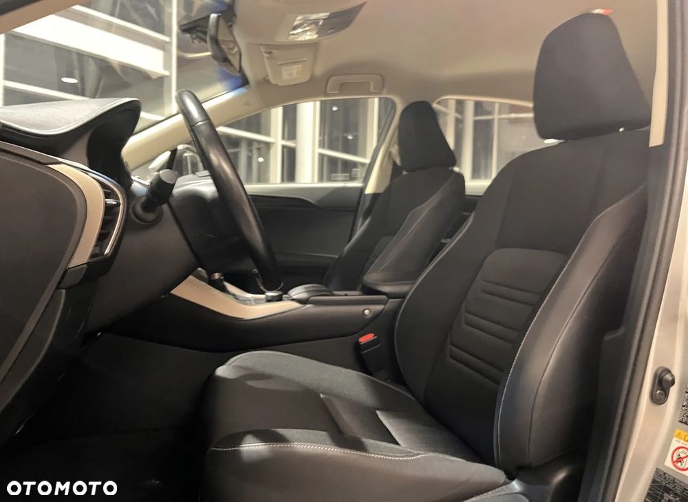 Lexus NX 300h Business Line - 20