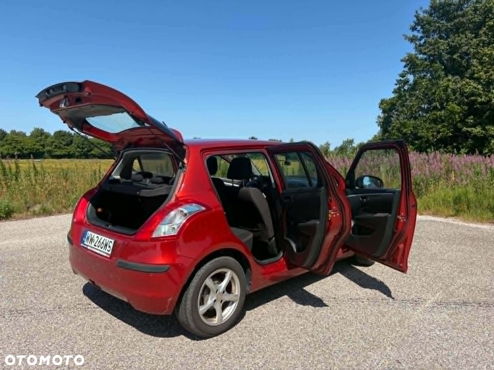 Suzuki Swift - 2