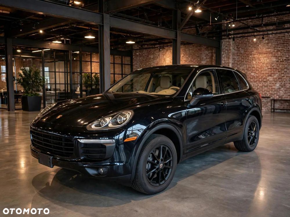 Porsche Cayenne - 2