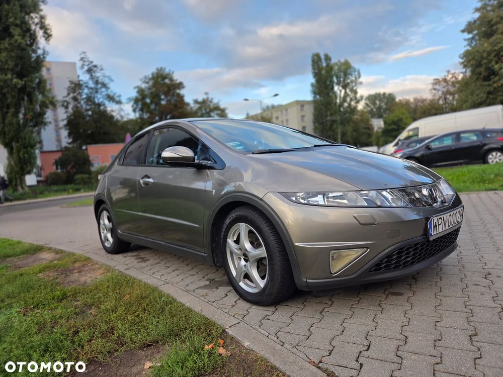 Honda Civic 1.8 Executive - 4