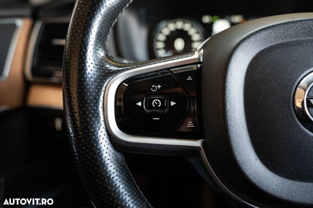 Volvo XC 90 D5 AWD Geartronic Inscription - 23