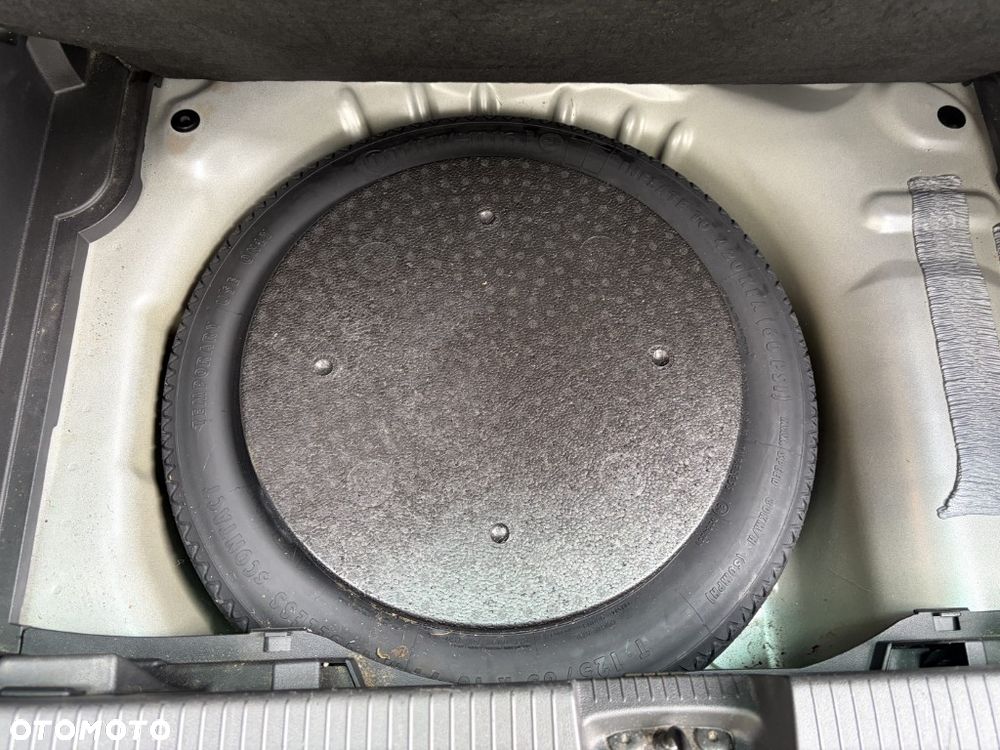 Opel Crossland X - 16