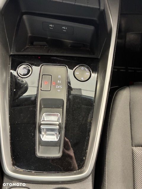 Audi A3 Limousine 35 TFSI mHEV S tronic - 23