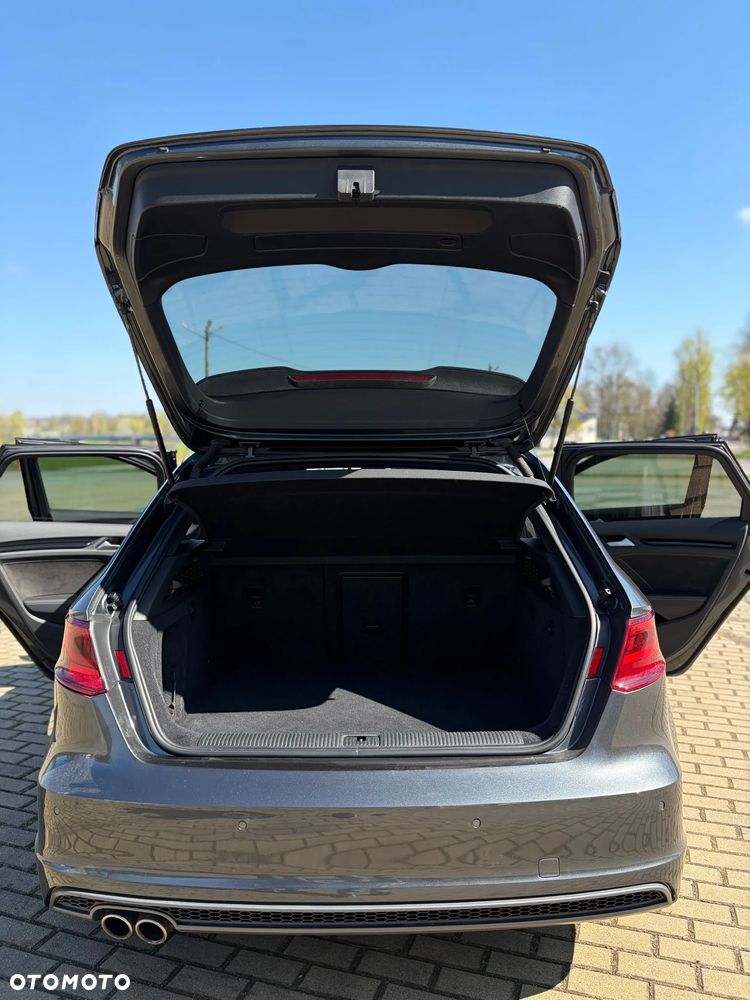 Audi A3 Sportback 2.0 TDI clean diesel Quattro Ambiente S tronic - 19