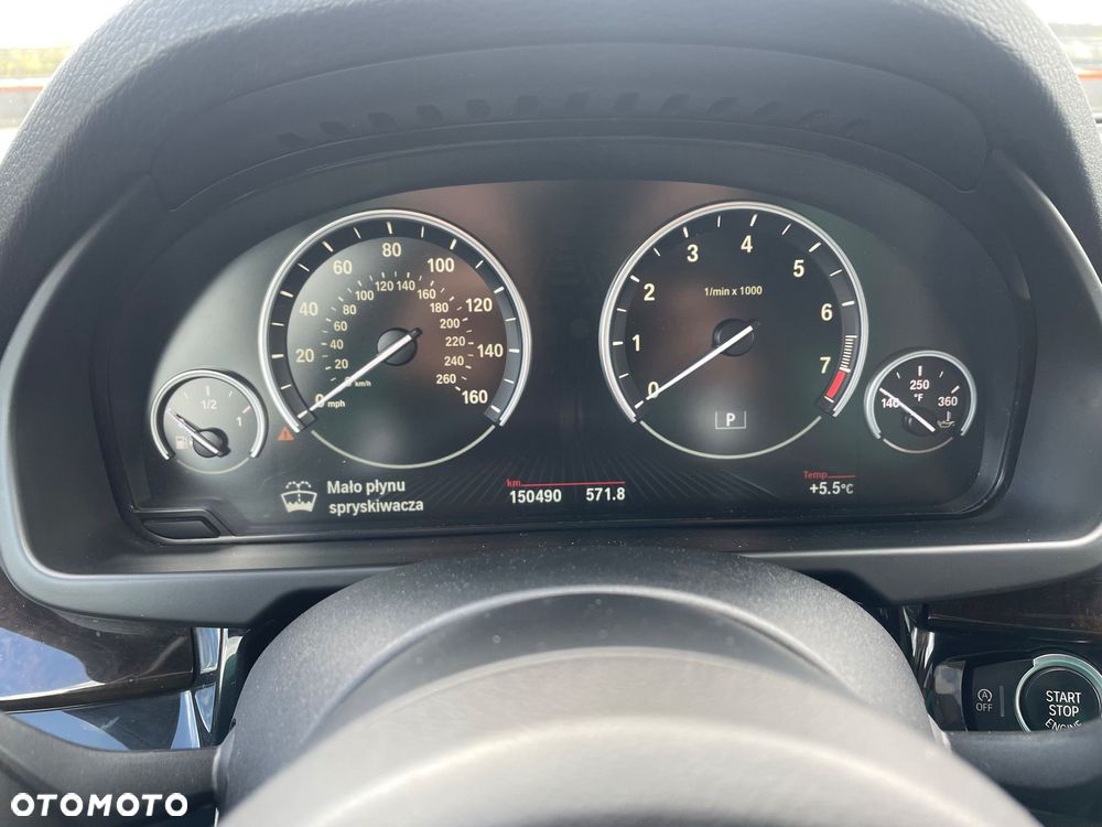 BMW X5 xDrive50i - 11