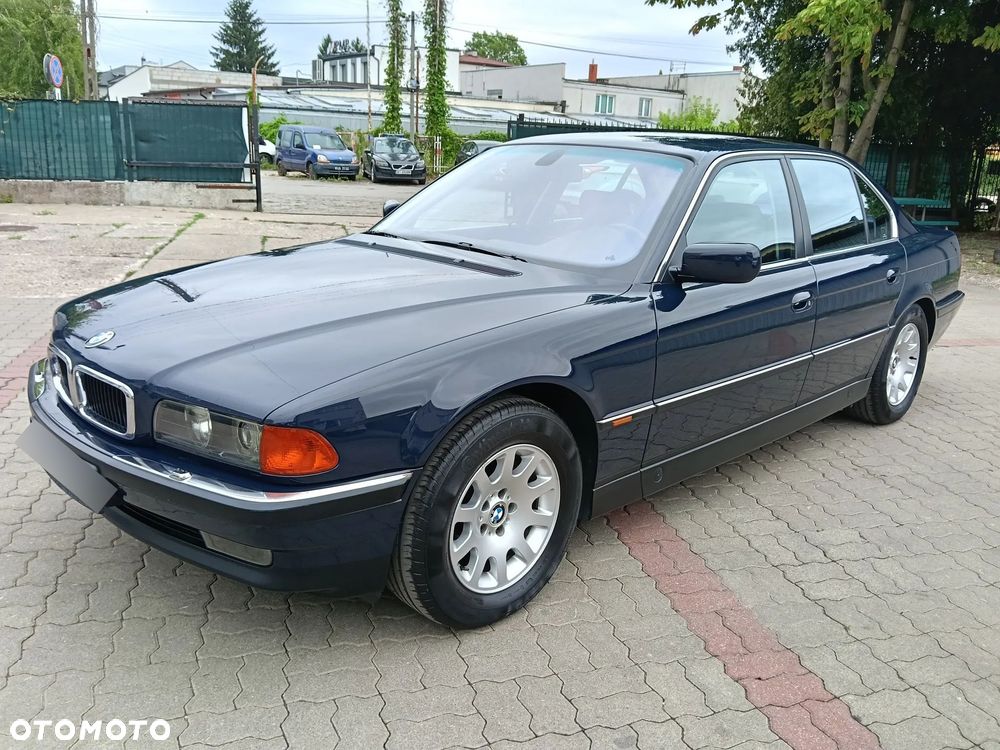 BMW Seria 7 - 14