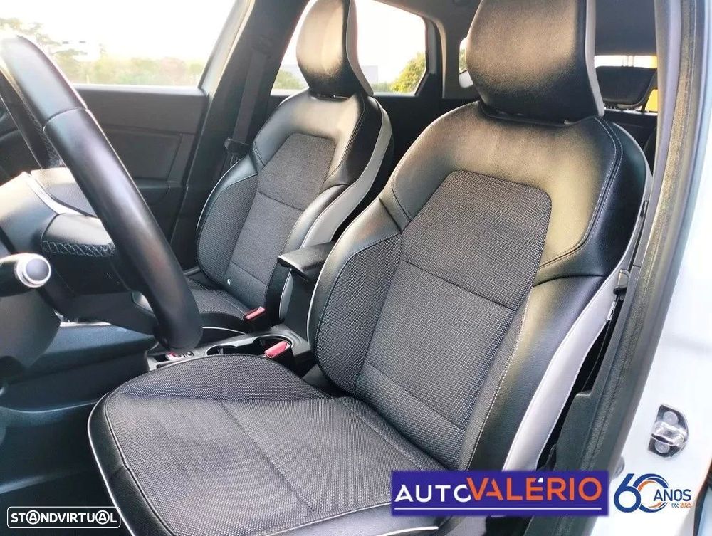 Renault Captur 1.0 TCe Intens - 10