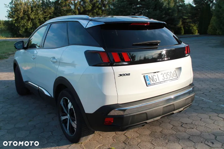 Peugeot 3008 1.2 PureTech GPF Allure S&S EAT8 - 7