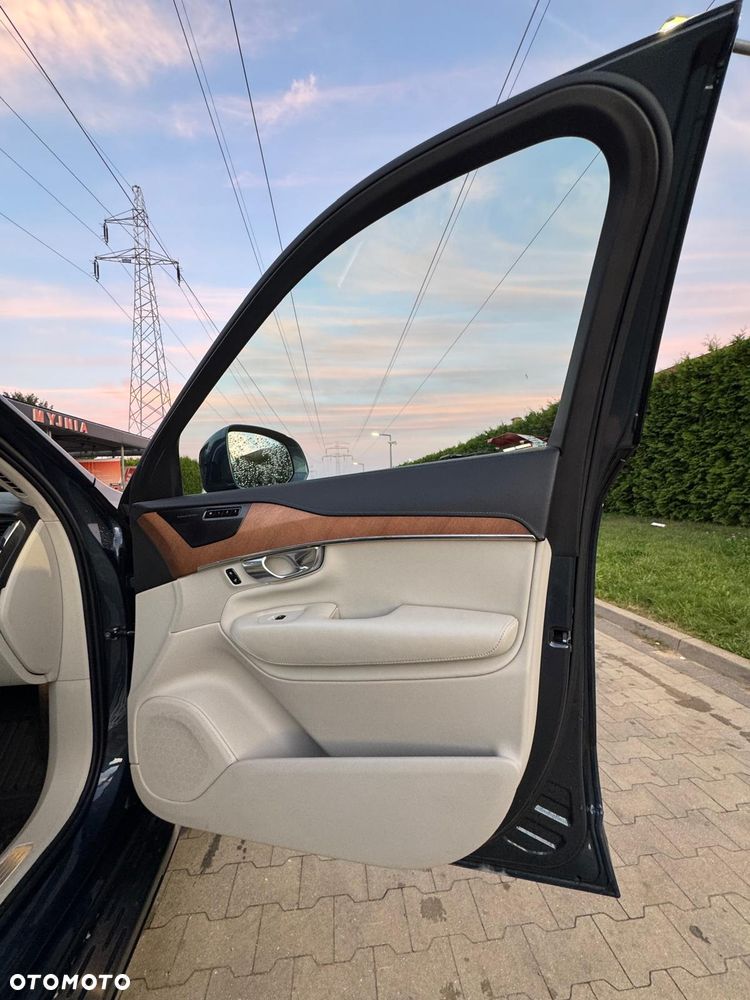 Volvo XC 90 T6 AWD Inscription 7os - 11
