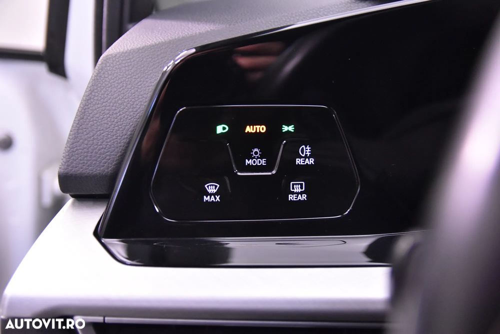 Volkswagen Golf 1.0 TSI Comfortline - 16