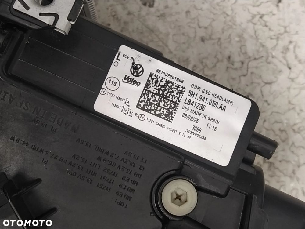 VW GOLF 8 VIII LIFT 2024- LAMPA REFLEKTOR PRZÓD PRZEDNI LED IQ LIGHT SREBRNY ŚRODEK LEWA PRZETWORNICA ORYGINAŁ - 13