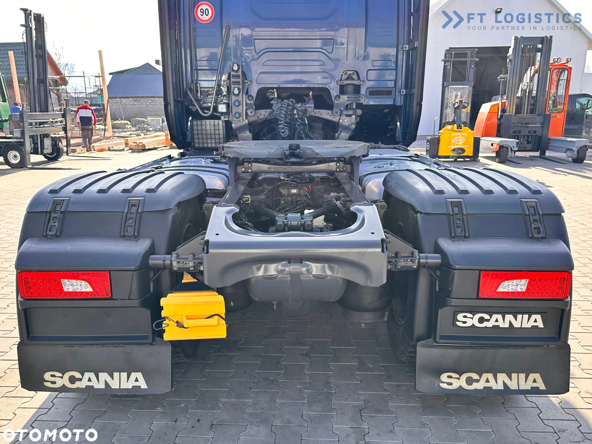 Scania R500 / MICHELIN / LODÓWKA / PODUSZKI PRZÓD + TYŁ / DWA ŁÓŻKA / FULL SPOJLER / RETARDER / LED - 7