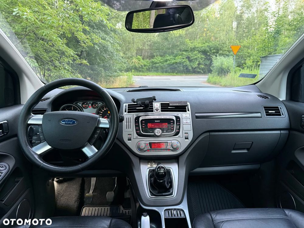 Ford Kuga 2.0 TDCi Titanium - 18