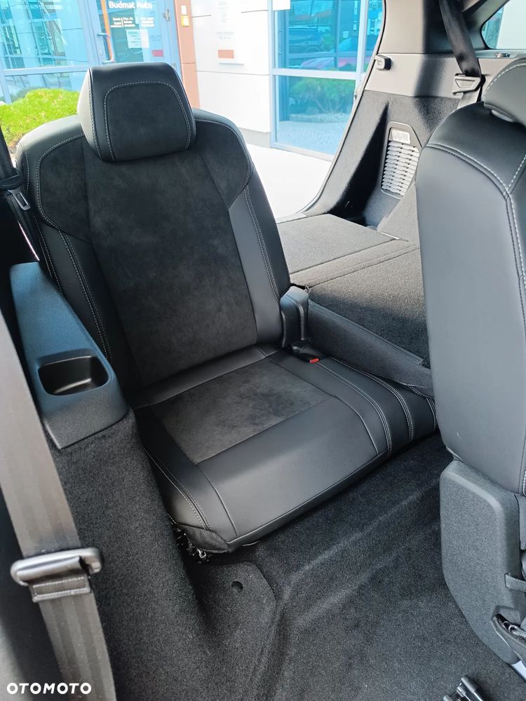 Peugeot 5008 1.2 PureTech mHEV GT S&S e-DCS6 - 17