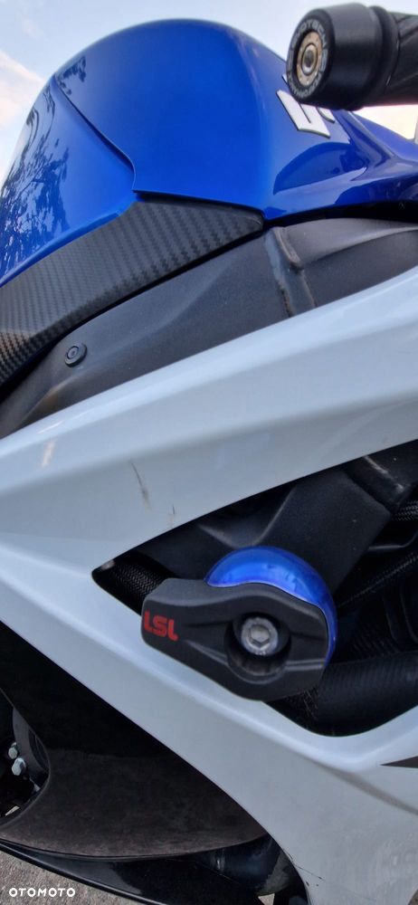 Suzuki GSX-R - 11