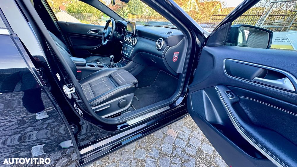 Mercedes-Benz A 160 Urban - 12