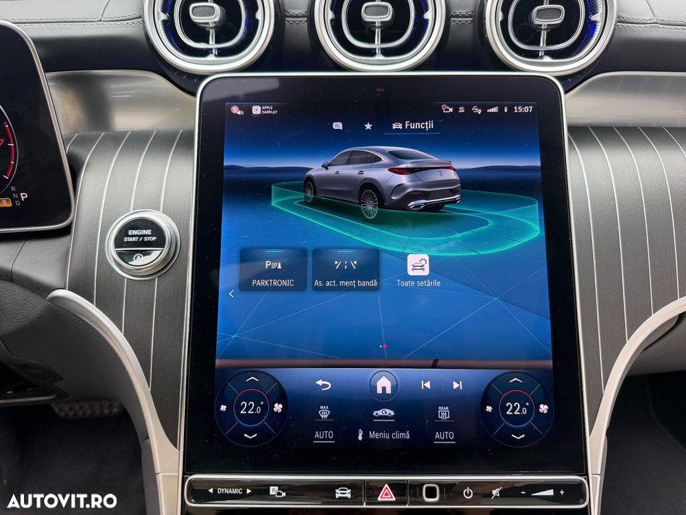 Mercedes-Benz GLC Coupe 300 4Matic 9G-TRONIC AMG Line Plus - 32