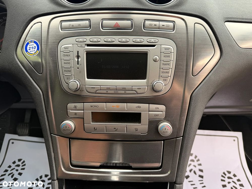 Ford Mondeo 2.0 TDCi Champions Edition - 19