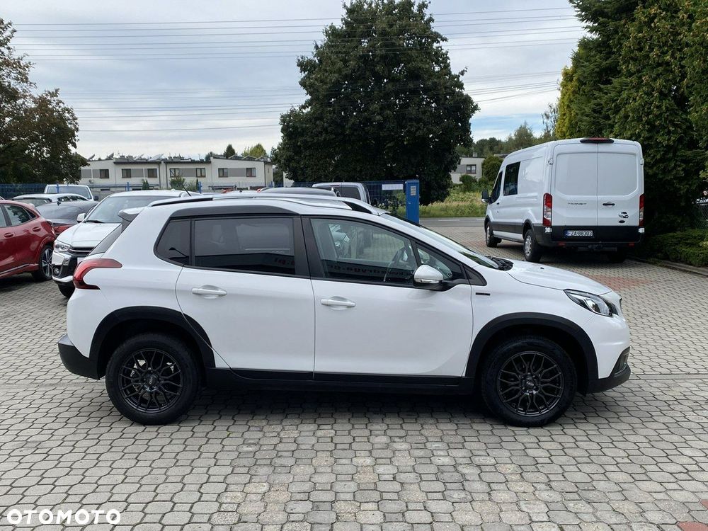 Peugeot 2008 1.5 BlueHDi Signature - 5
