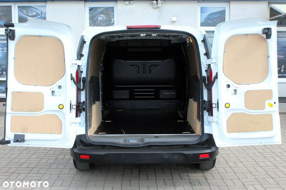 Ford Transit Connect - 8