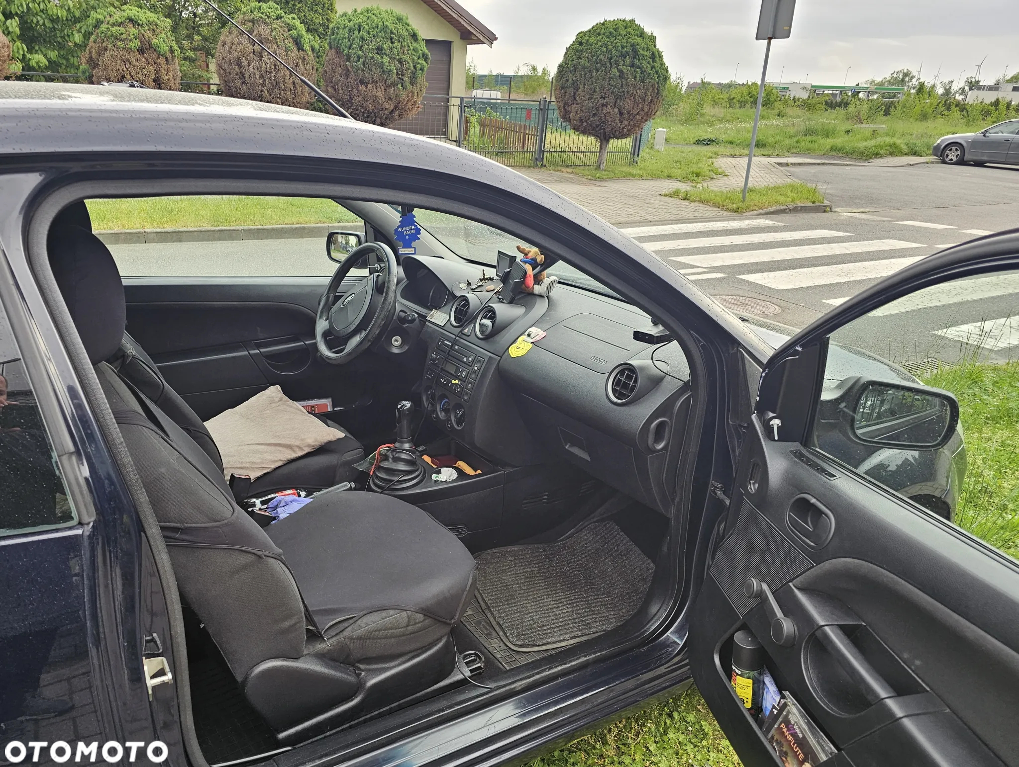 Ford Fiesta 1.3 Ambiente - 8