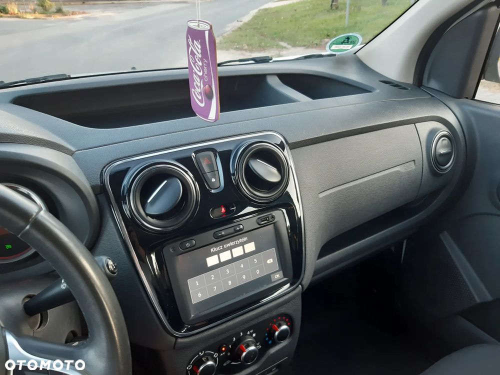 Dacia Dokker 1.6 SCe Stepway - 32