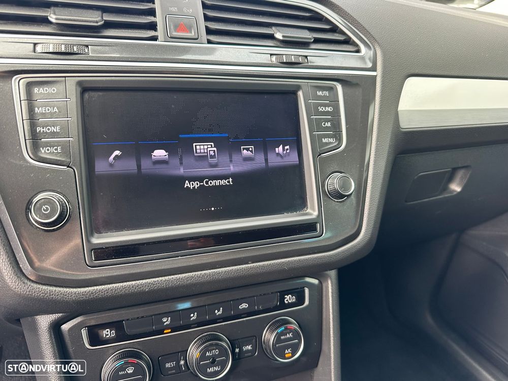 VW Tiguan 1.6 TDI Trendline - 15