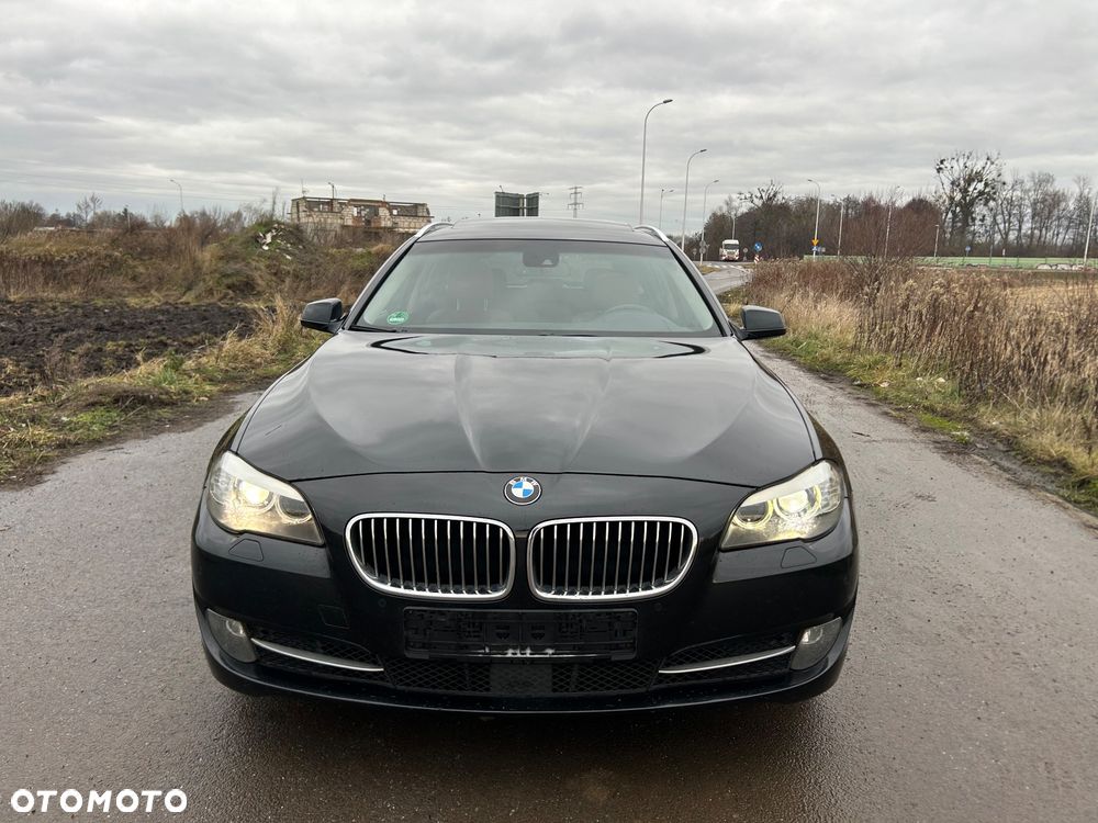 BMW Seria 5 520d Sport-Aut - 12