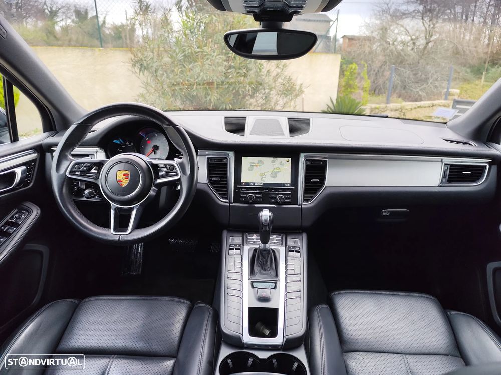 Porsche Macan S - 5