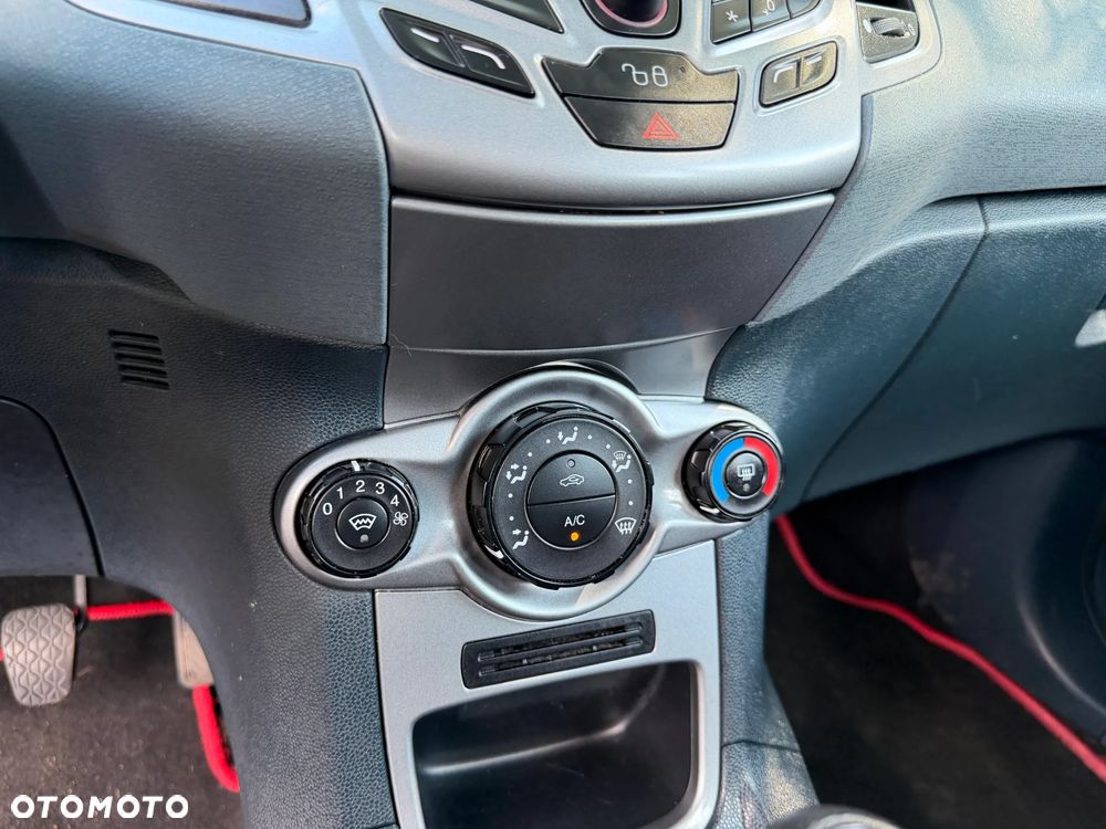 Ford Fiesta 1.25 SYNC Edition - 15