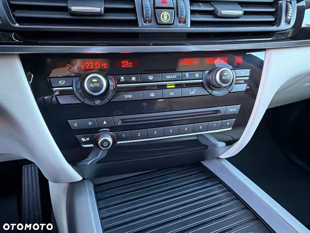 BMW X5 xDrive25d - 17