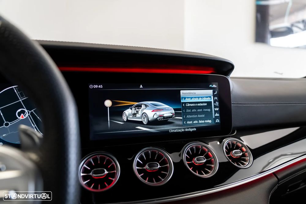 Mercedes-Benz AMG GT 63 4MATIC+ - 18